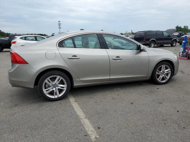 Photo 2 VIN: YV1612TM3F1359342 - VOLVO S60 PLATIN 