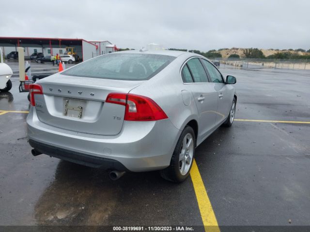 Photo 3 VIN: YV1622FS0C2115077 - VOLVO S60 