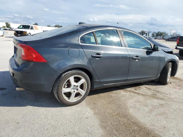 Photo 2 VIN: YV1622FS0C2115600 - VOLVO S60 T5 