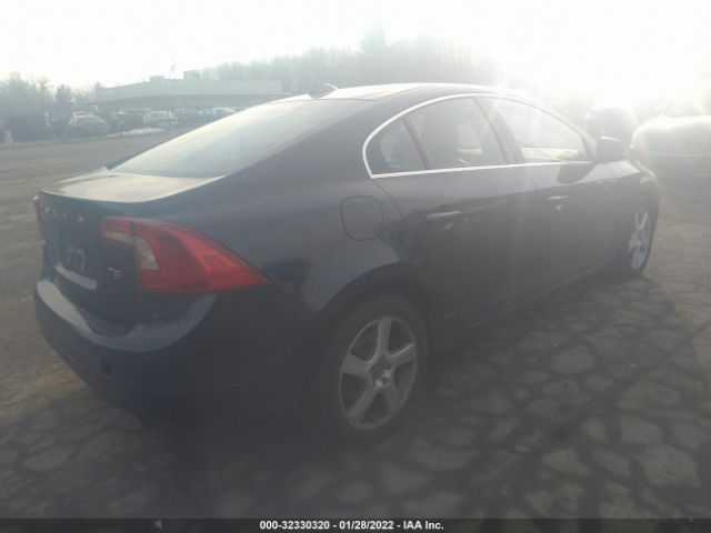 Photo 3 VIN: YV1622FS1C2144779 - VOLVO S60 