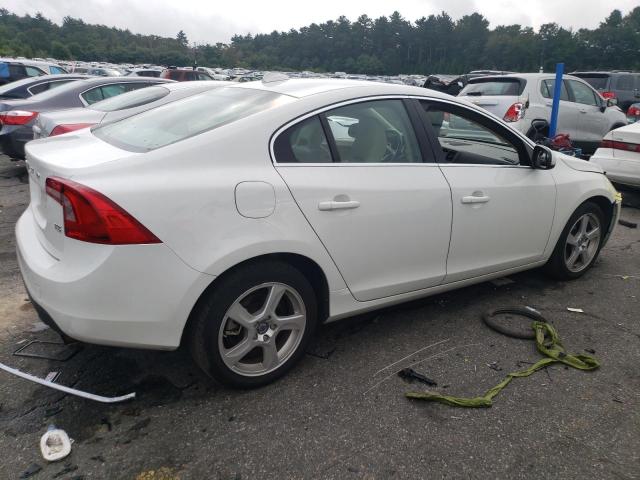 Photo 2 VIN: YV1622FS4C2021199 - VOLVO S60 T5 