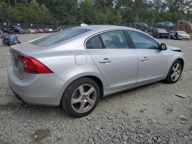 Photo 2 VIN: YV1622FS4C2081225 - VOLVO S60 T5 