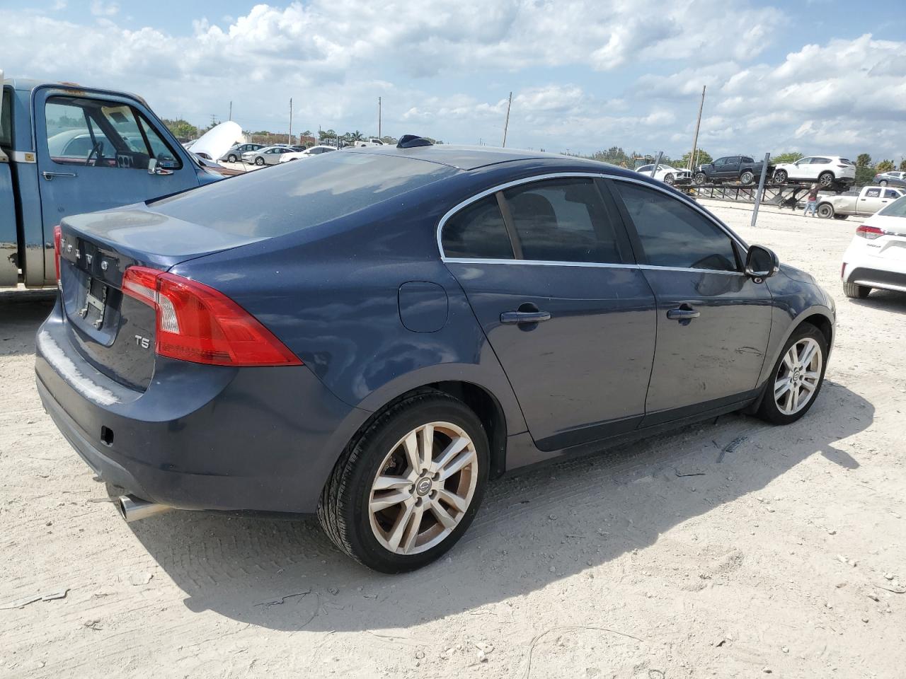 Photo 2 VIN: YV1622FS4C2121285 - VOLVO S60 