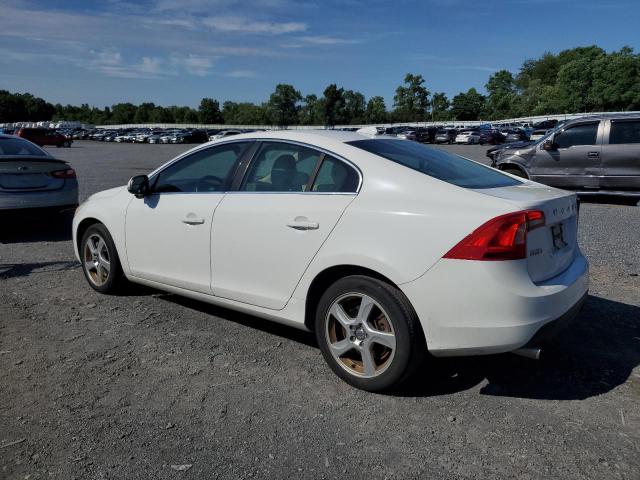 Photo 1 VIN: YV1622FS4C2129922 - VOLVO S60 T5 