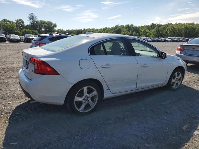 Photo 2 VIN: YV1622FS4C2129922 - VOLVO S60 T5 