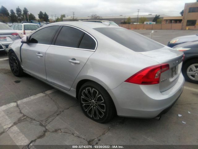 Photo 2 VIN: YV1622FS5C2125670 - VOLVO S60 