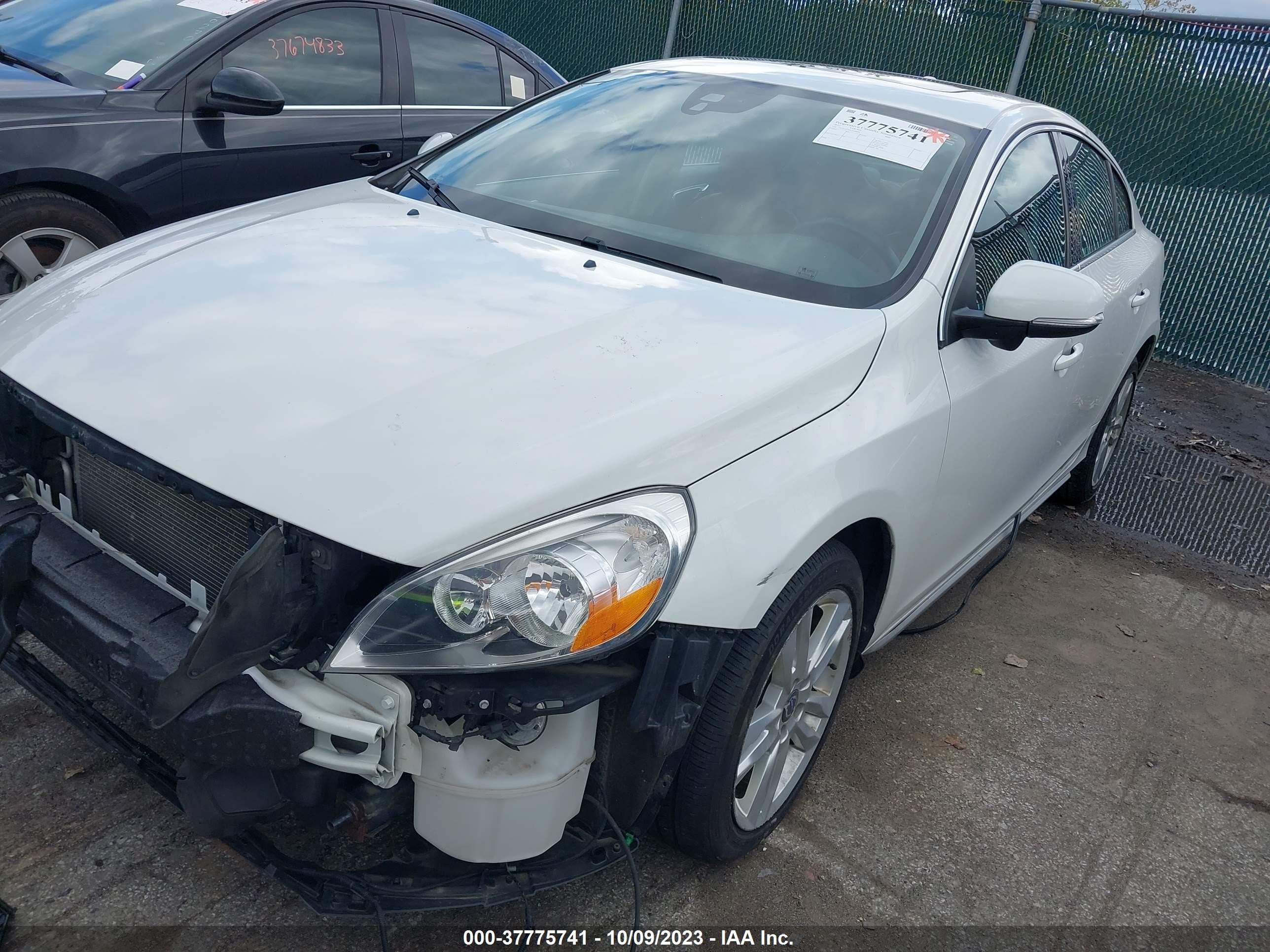 Photo 1 VIN: YV1622FS5C2140878 - VOLVO S60 