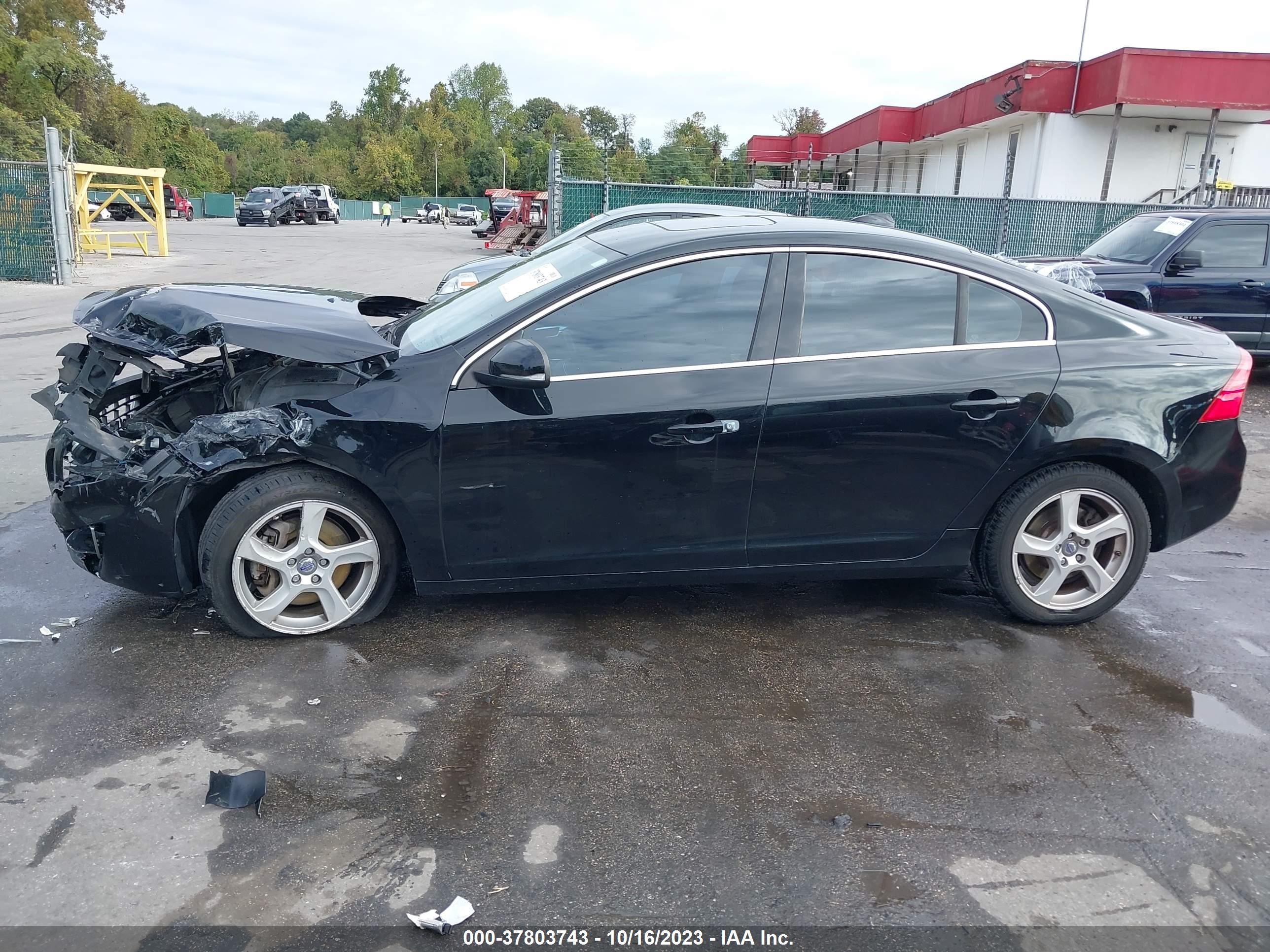 Photo 13 VIN: YV1622FS7C2036683 - VOLVO S60 