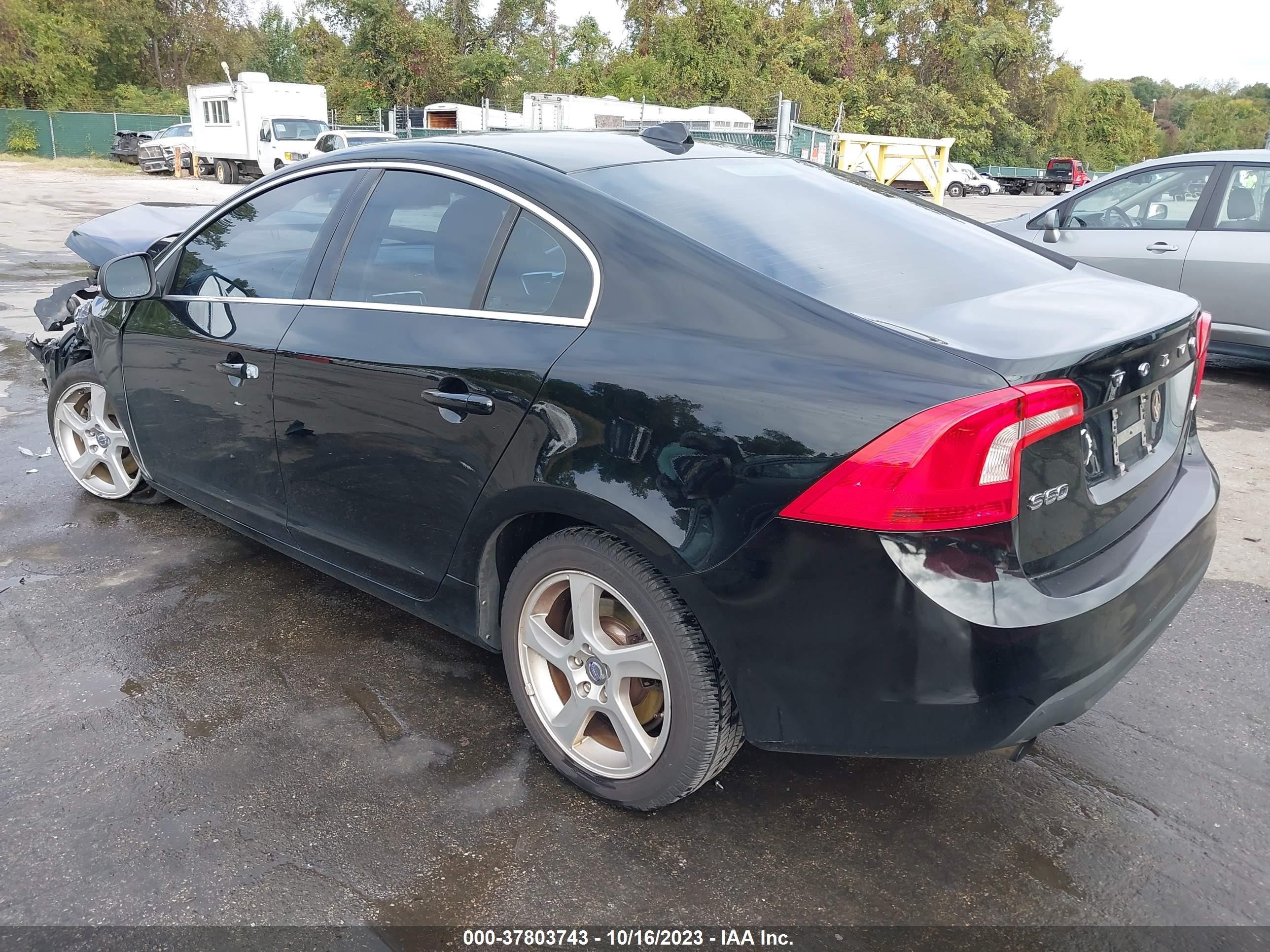 Photo 2 VIN: YV1622FS7C2036683 - VOLVO S60 