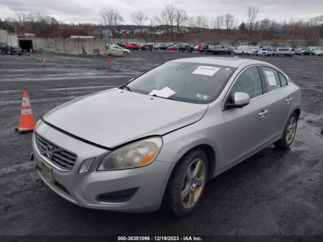 Photo 1 VIN: YV1622FS8C2045053 - VOLVO S60 