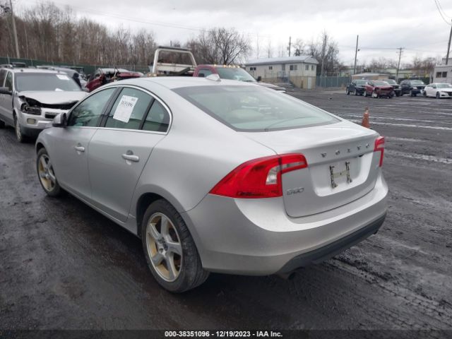 Photo 2 VIN: YV1622FS8C2045053 - VOLVO S60 