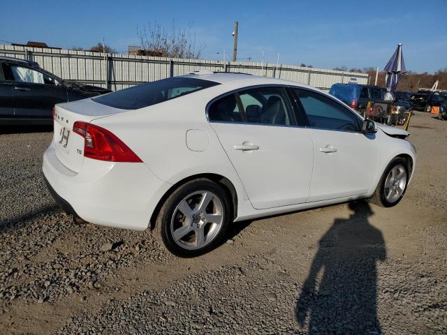 Photo 2 VIN: YV1622FS8C2132029 - VOLVO S60 T5 