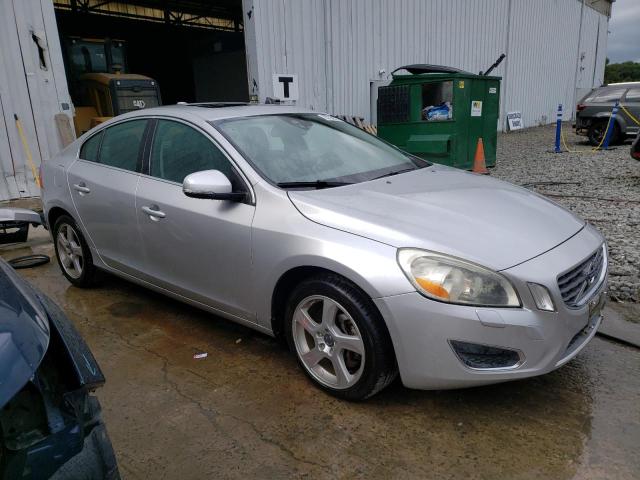 Photo 3 VIN: YV1622FS8C2132127 - VOLVO S60 T5 