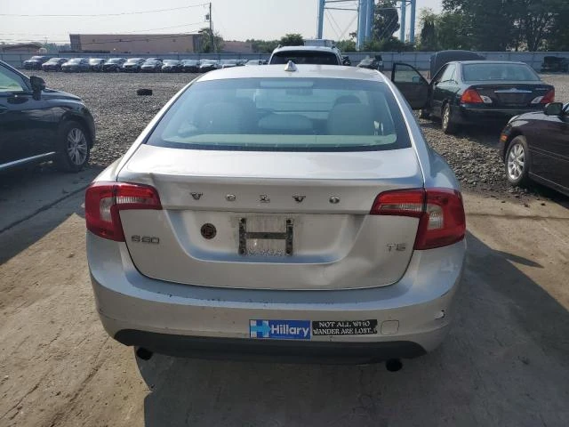 Photo 5 VIN: YV1622FS9C2092348 - VOLVO S60 T5 