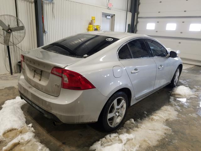 Photo 3 VIN: YV1622FSXC2088812 - VOLVO S60 T5 