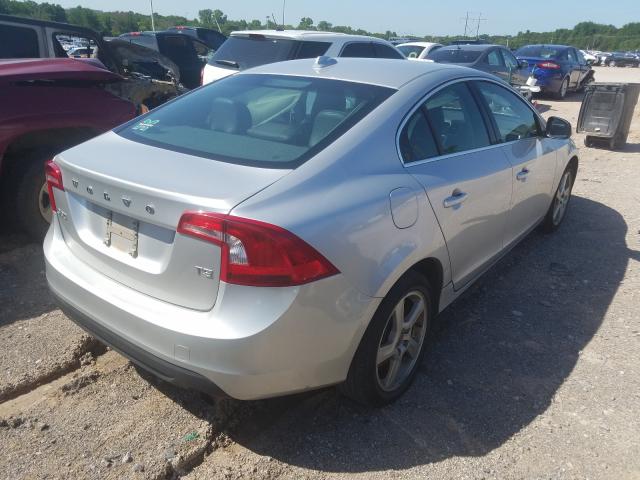 Photo 3 VIN: YV1622FSXC2132808 - VOLVO S60 T5 