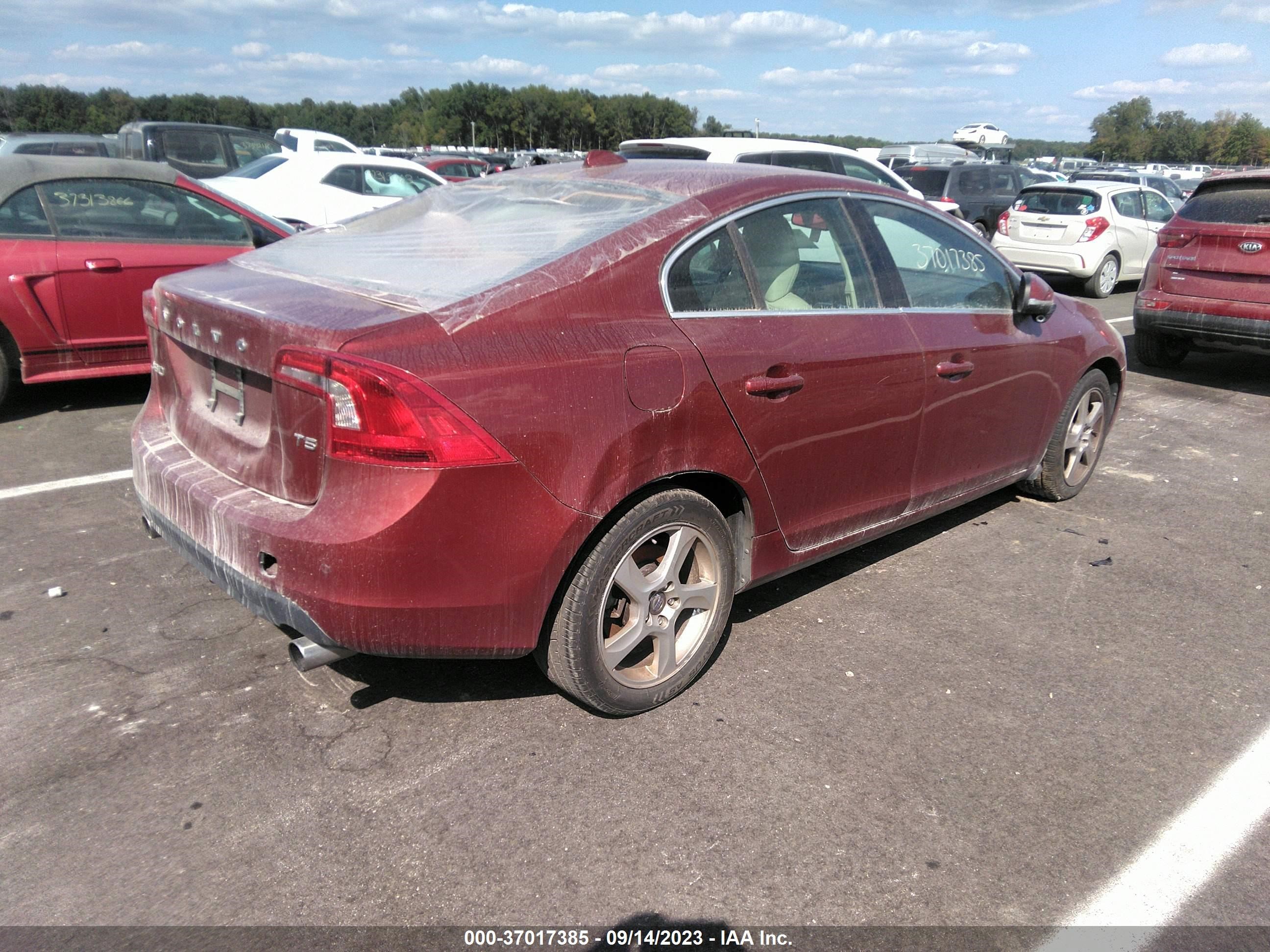 Photo 3 VIN: YV1622FSXC2134378 - VOLVO S60 