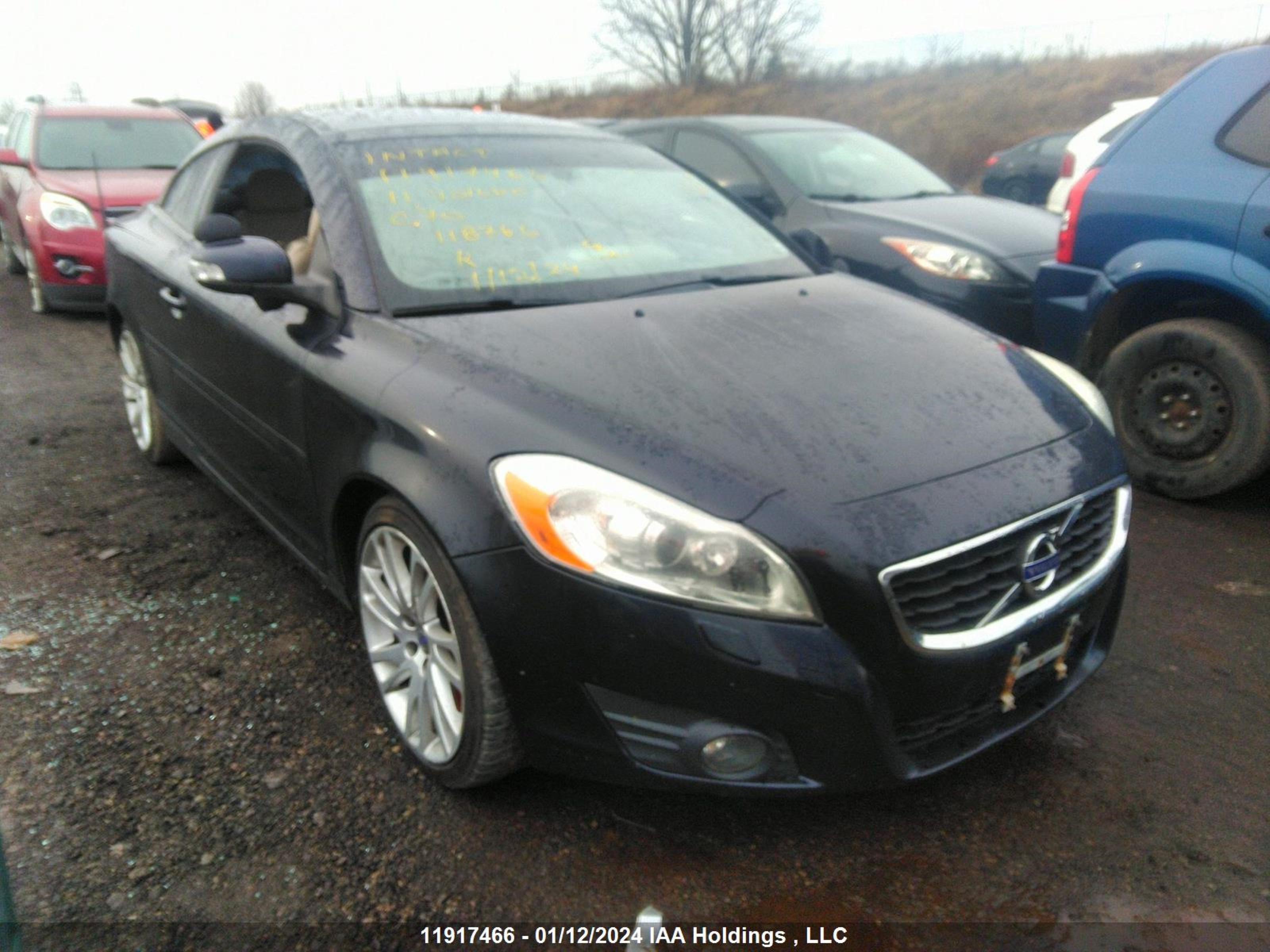 Photo 0 VIN: YV1672MC3BJ118766 - VOLVO C70 