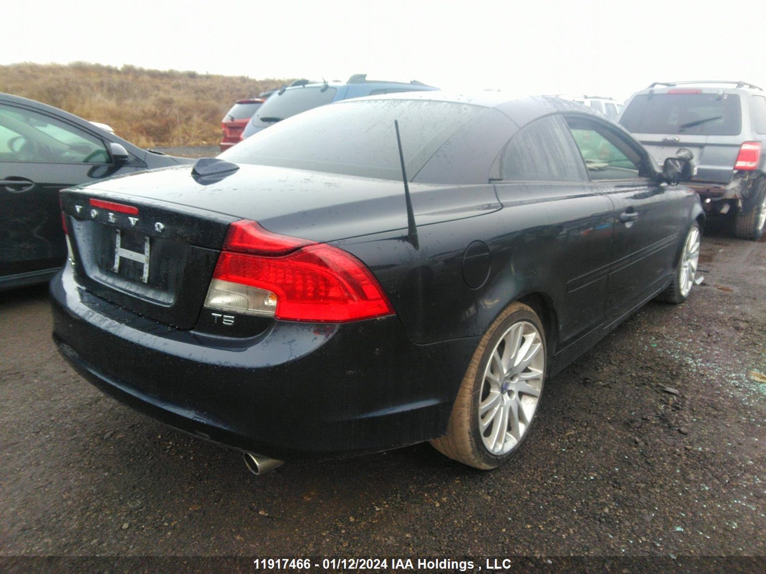 Photo 3 VIN: YV1672MC3BJ118766 - VOLVO C70 