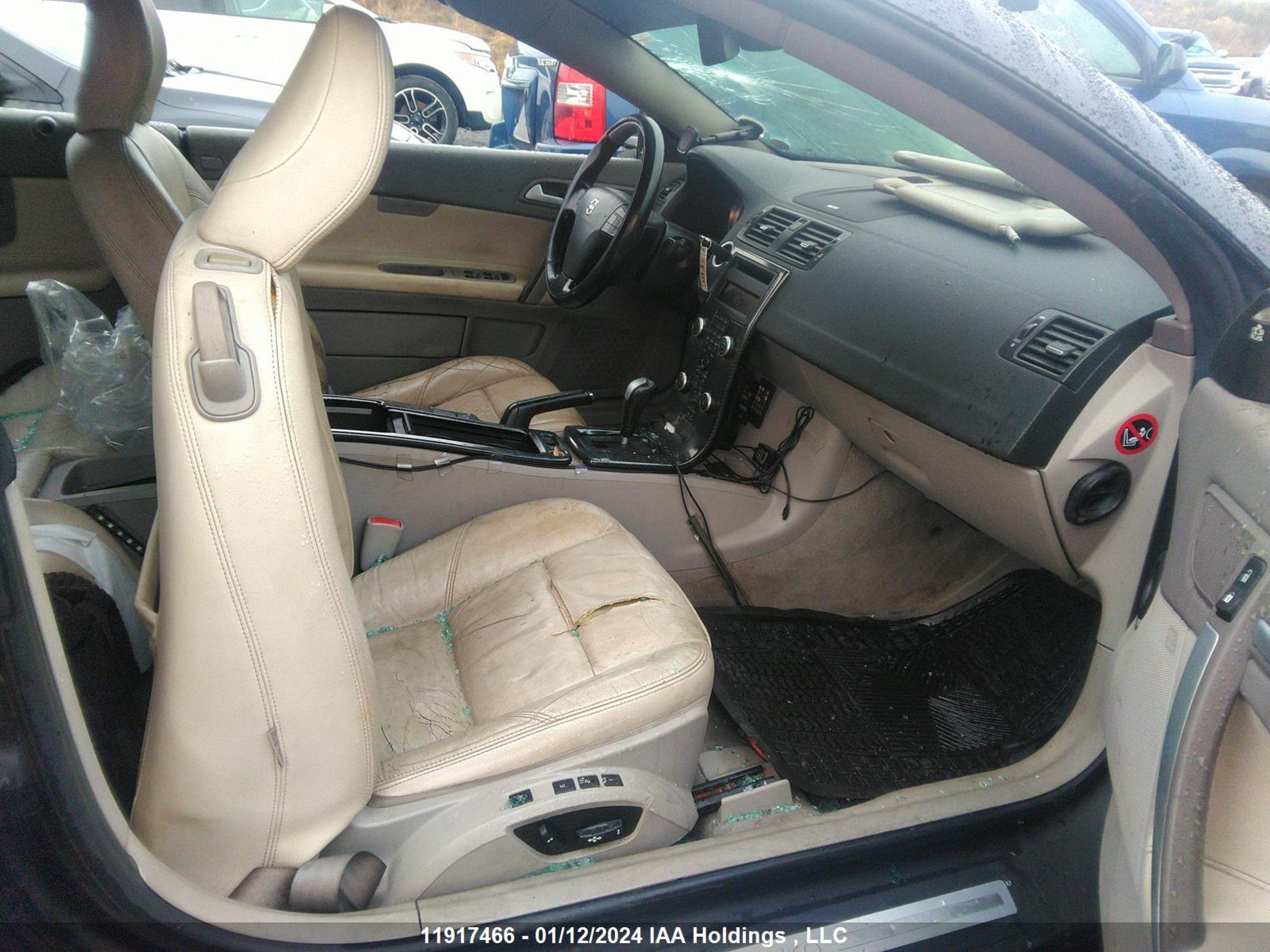 Photo 4 VIN: YV1672MC3BJ118766 - VOLVO C70 