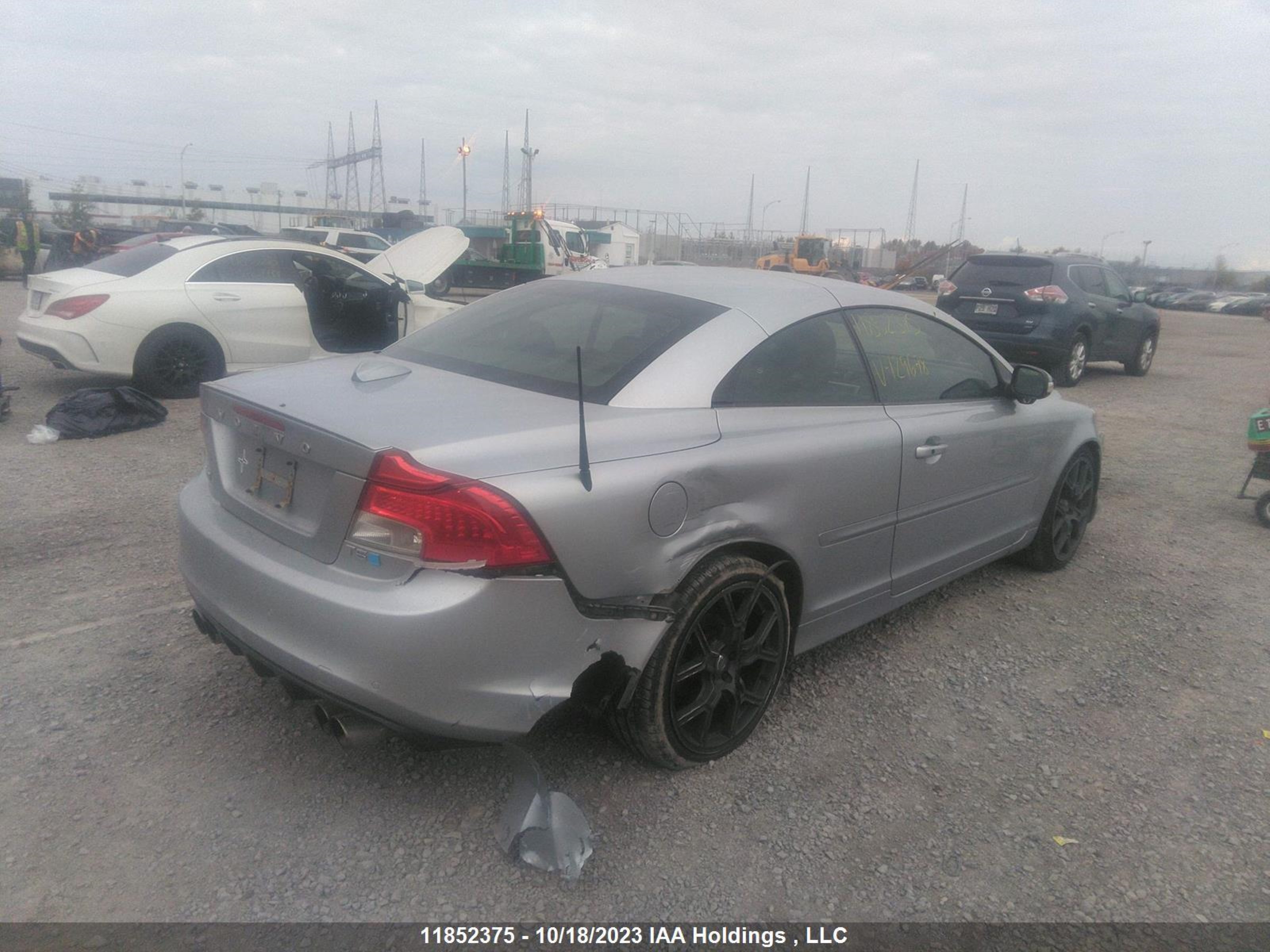 Photo 3 VIN: YV1672MC4CJ129678 - VOLVO C70 