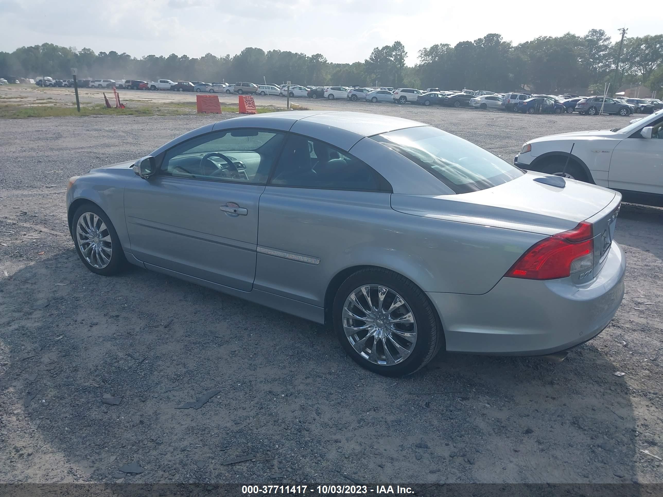 Photo 2 VIN: YV1672MC5BJ109924 - VOLVO C70 