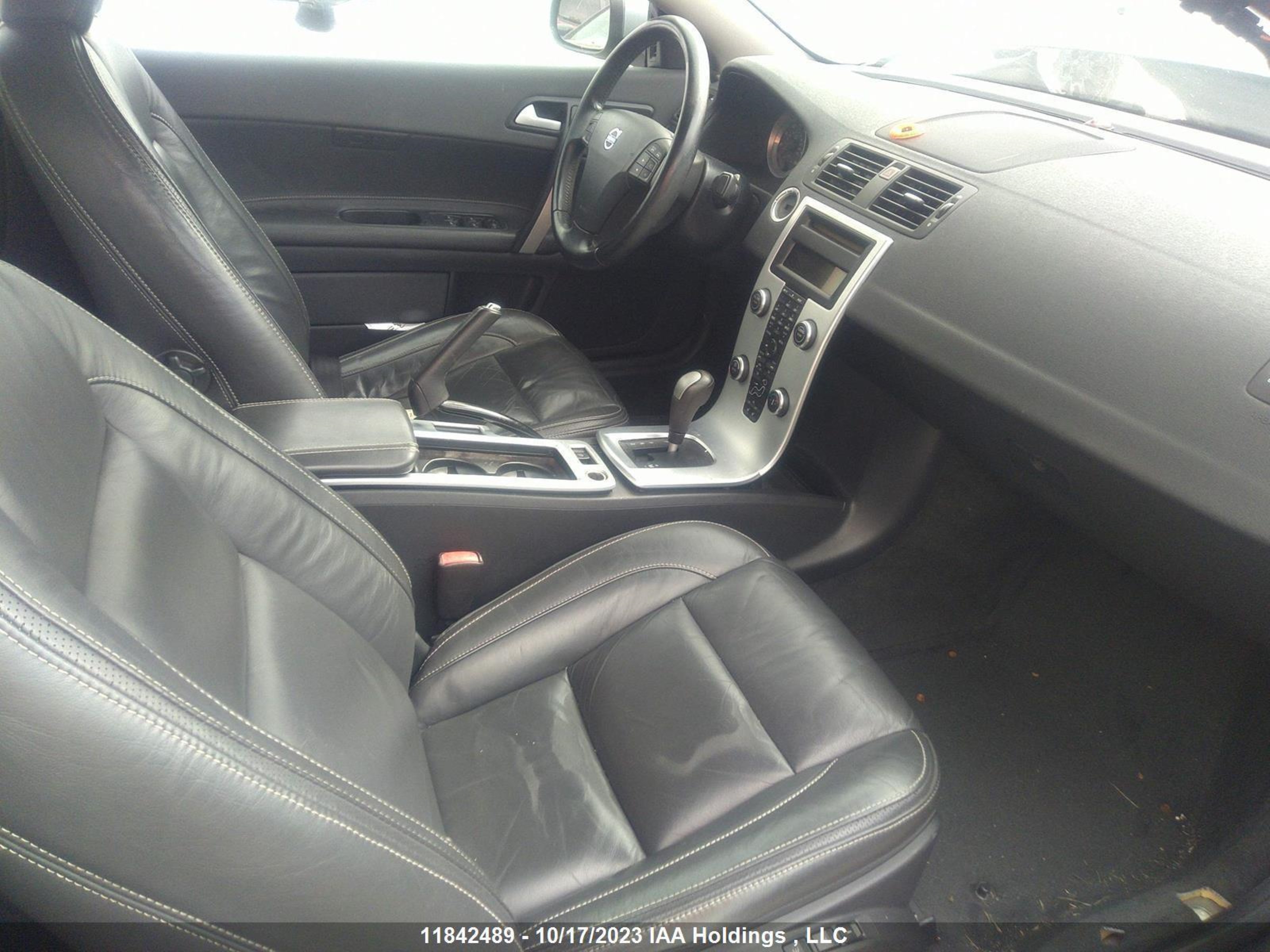 Photo 4 VIN: YV1672MC6BJ108278 - VOLVO C70 