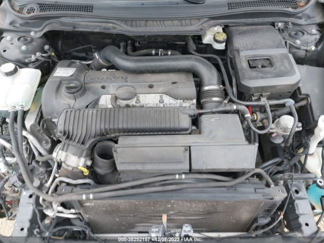 Photo 9 VIN: YV1672MC8BJ116527 - VOLVO C70 