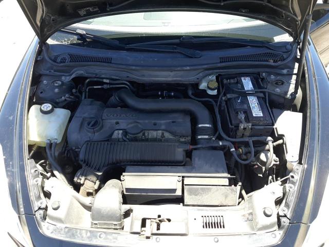 Photo 10 VIN: YV1672MC9BJ115015 - VOLVO C70 T5 