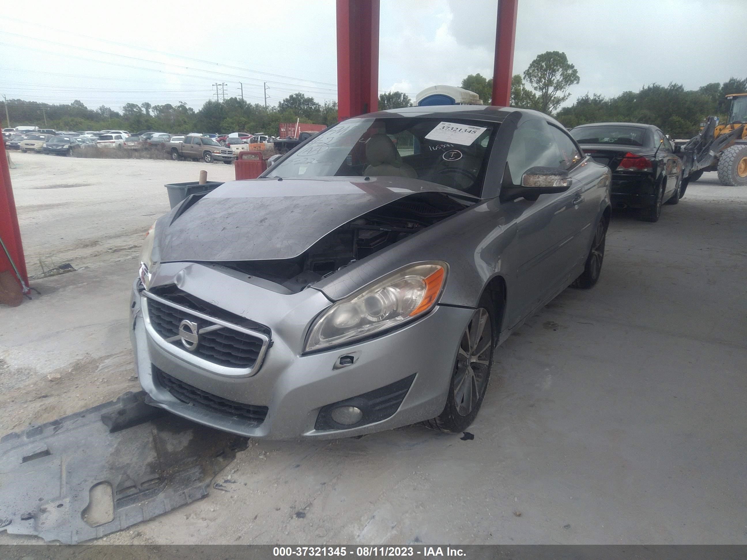 Photo 1 VIN: YV1672MCXBJ115279 - VOLVO C70 