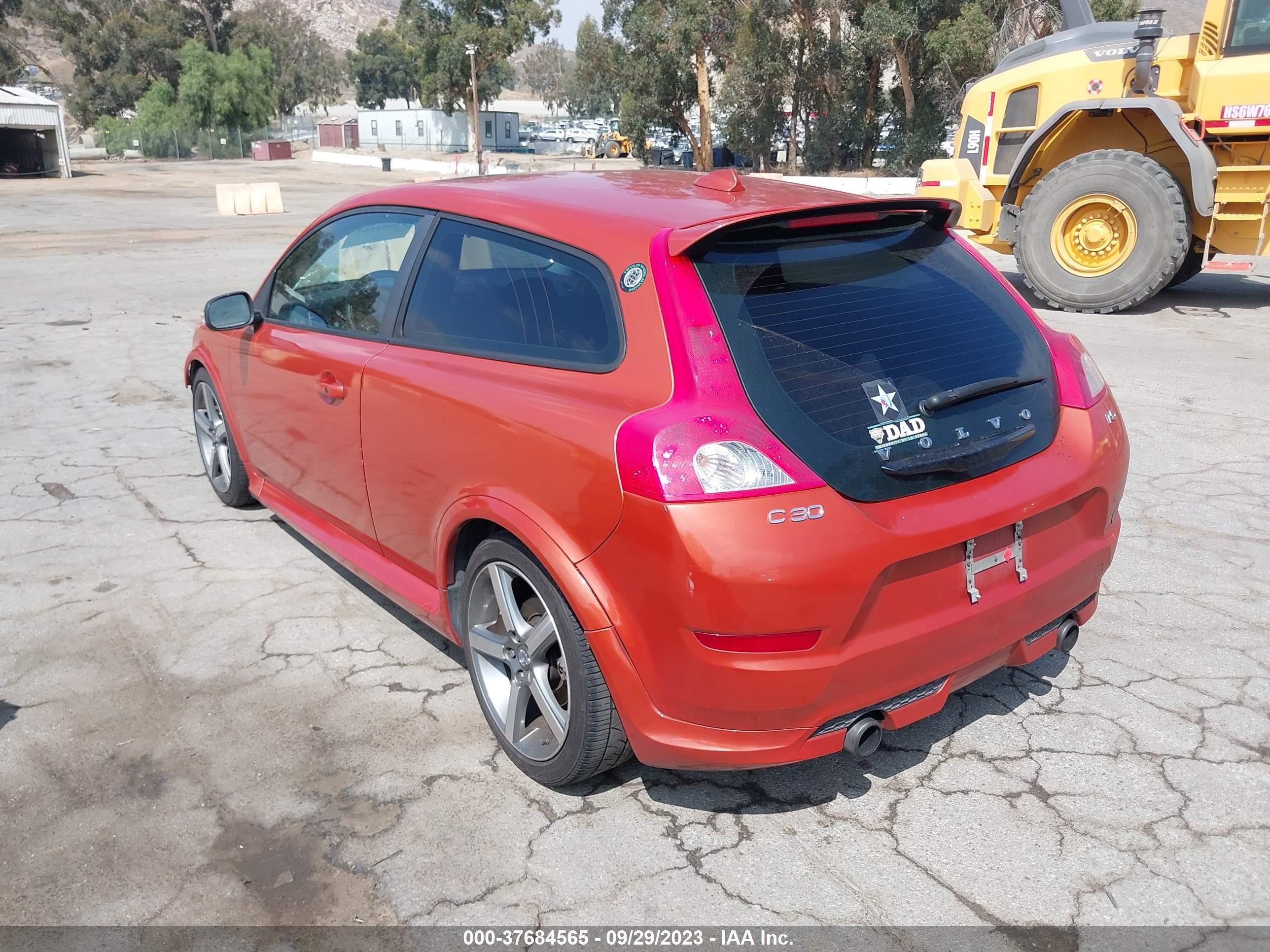 Photo 2 VIN: YV1672MK0B2192132 - VOLVO C30 