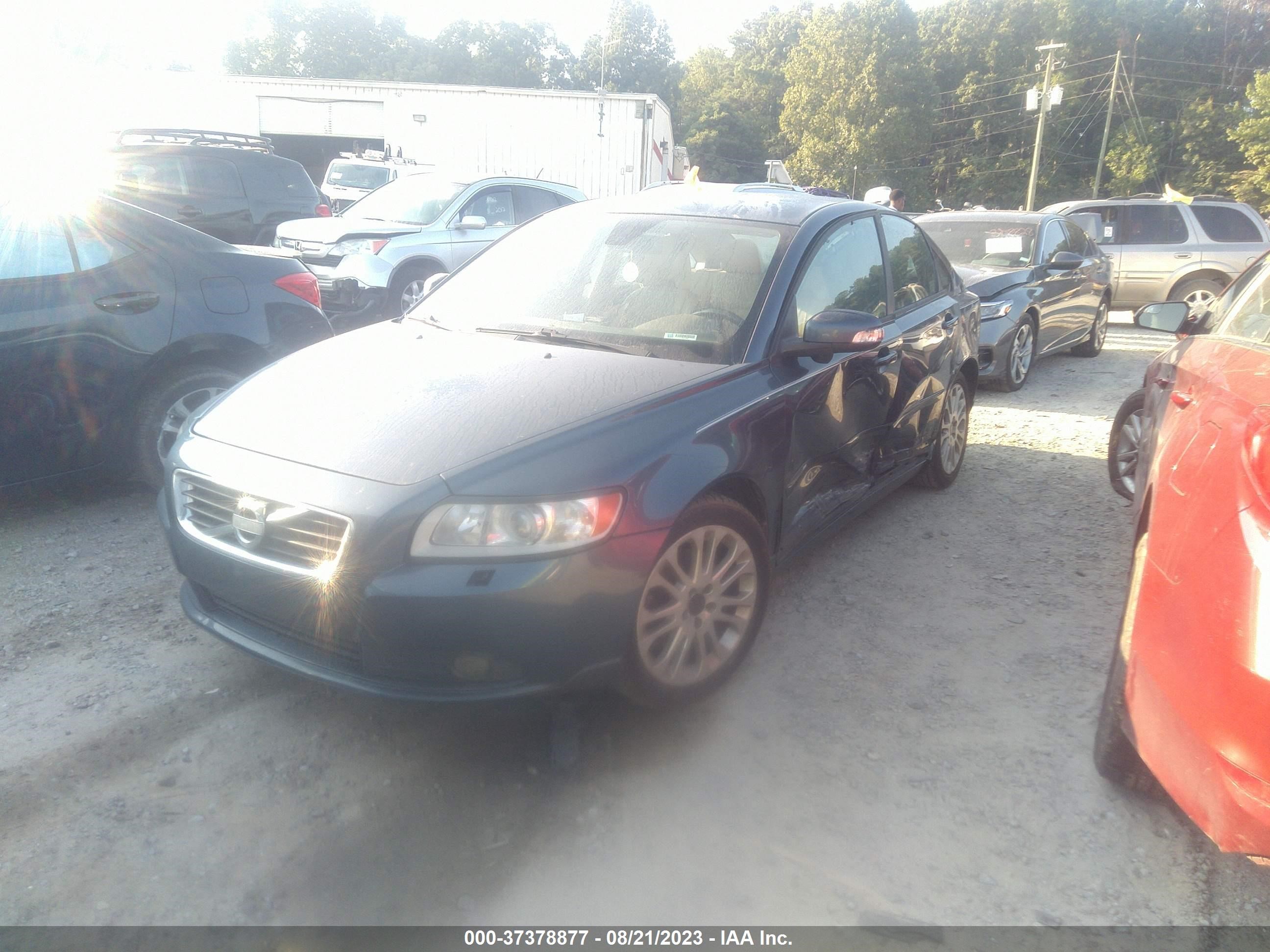 Photo 1 VIN: YV1672MS9B2546875 - VOLVO S40 