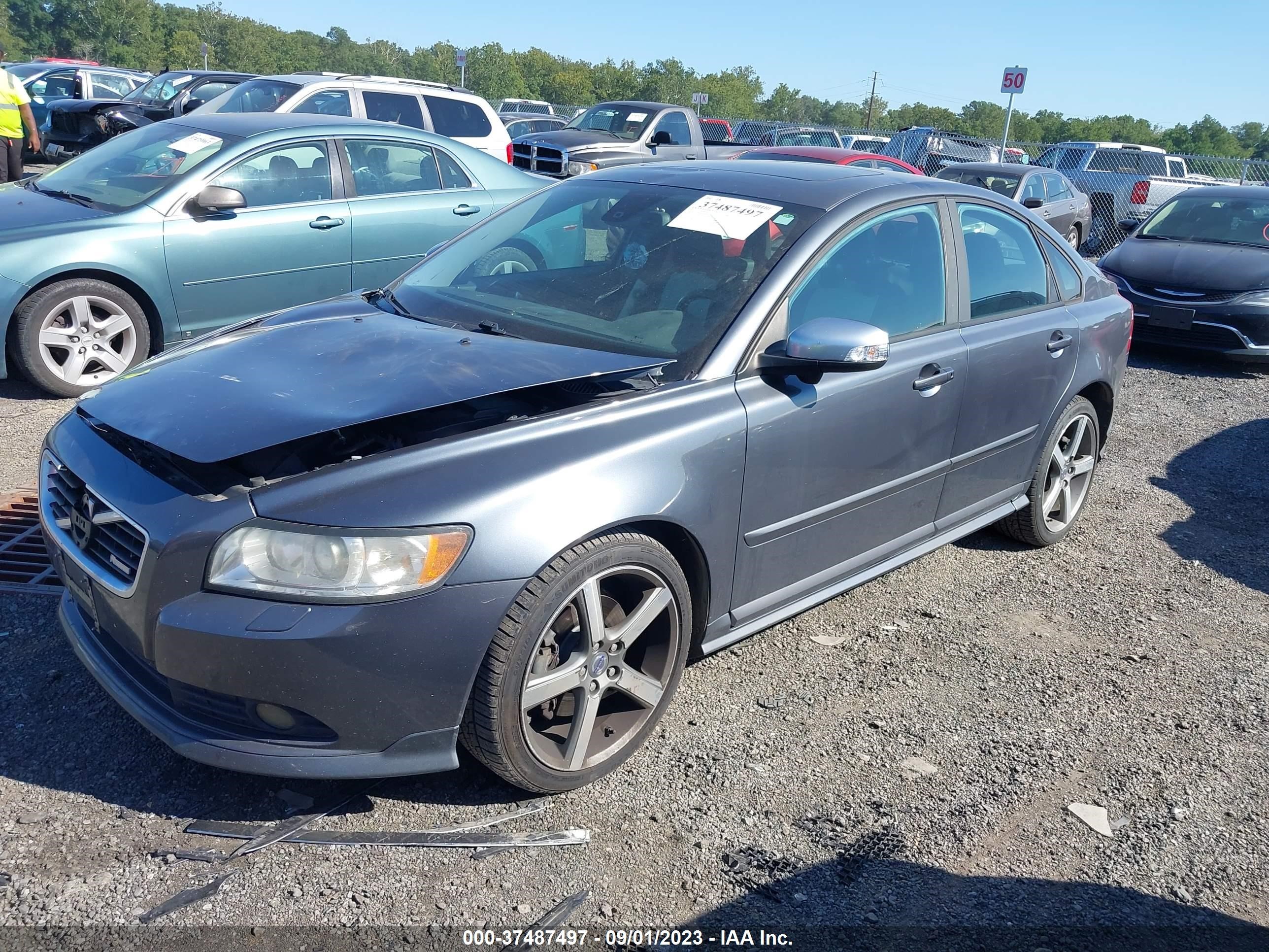 Photo 1 VIN: YV1672MS9B2549467 - VOLVO S40 