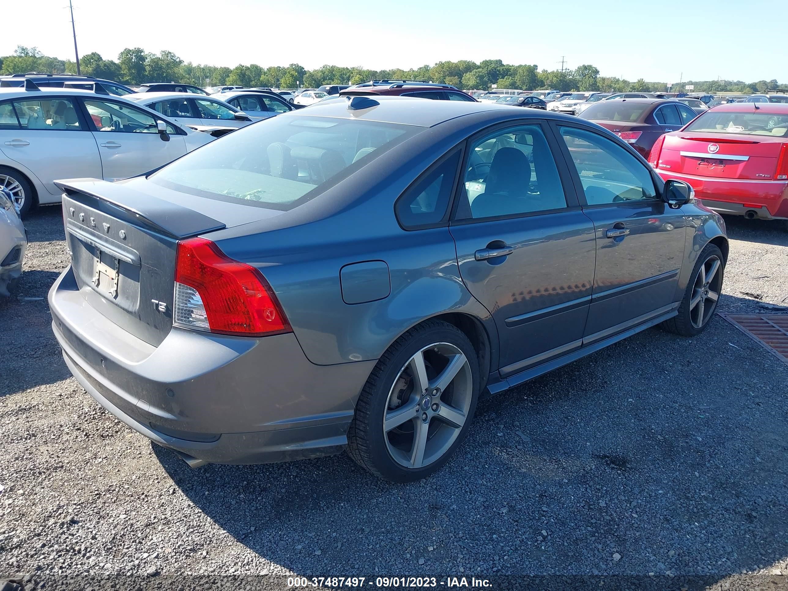 Photo 3 VIN: YV1672MS9B2549467 - VOLVO S40 