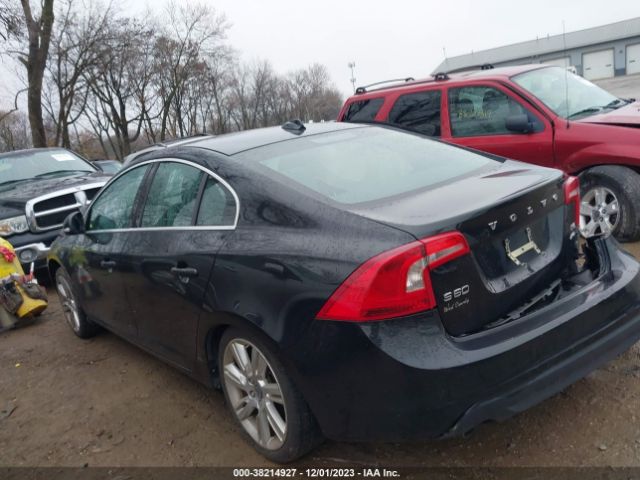 Photo 2 VIN: YV1902FH4C2137820 - VOLVO S60 