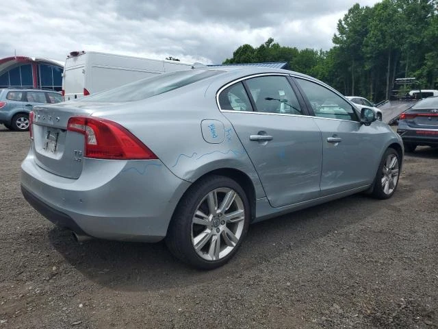 Photo 2 VIN: YV1902FH8C2127422 - VOLVO S60 T6 