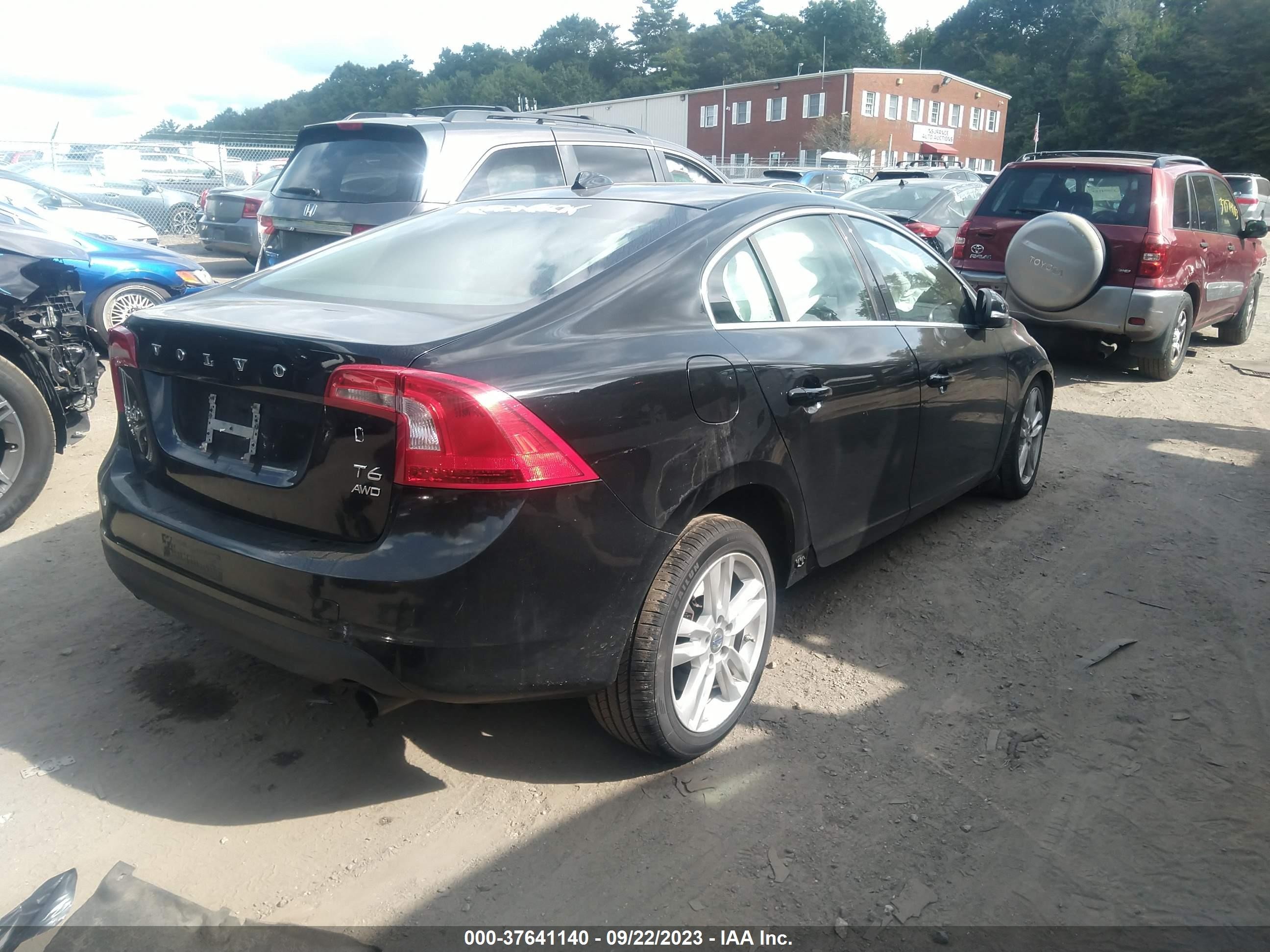 Photo 3 VIN: YV1902FHXD2187669 - VOLVO S60 