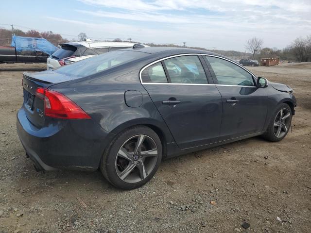 Photo 2 VIN: YV1902TS7F1342056 - VOLVO S60 PLATIN 