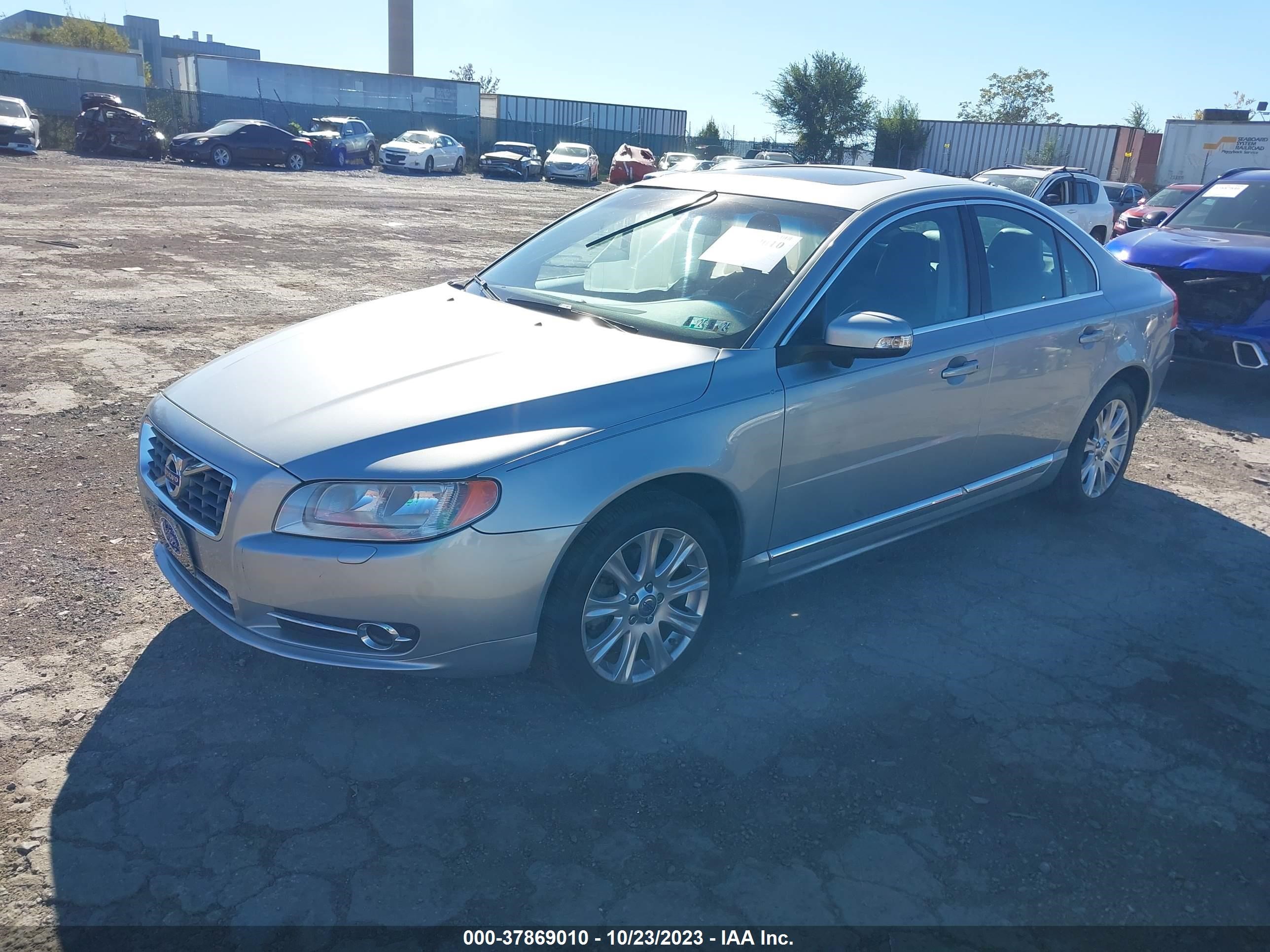 Photo 1 VIN: YV1940AS4B1138207 - VOLVO S80 