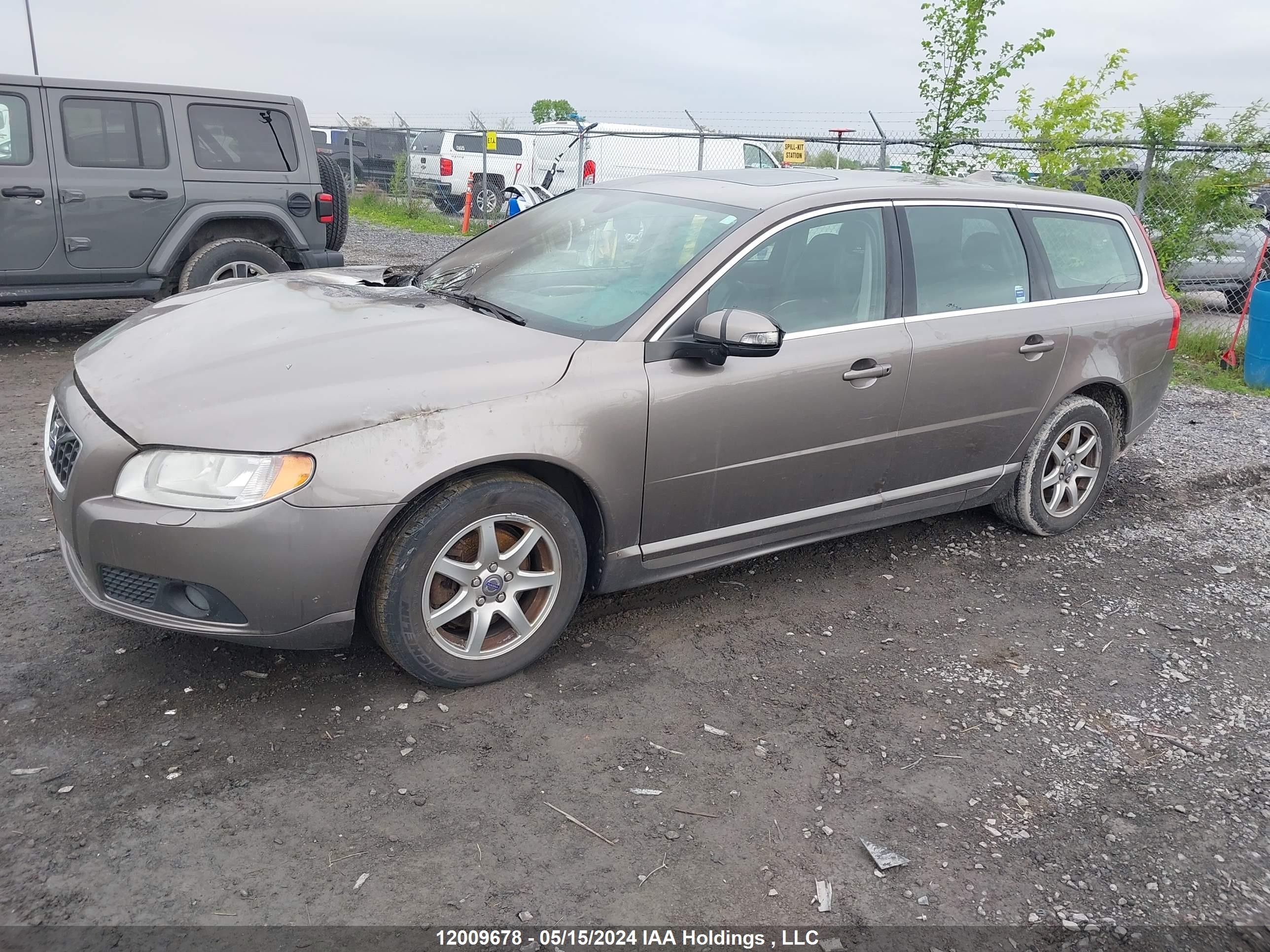 Photo 1 VIN: YV1982BW1A1155269 - VOLVO V70 