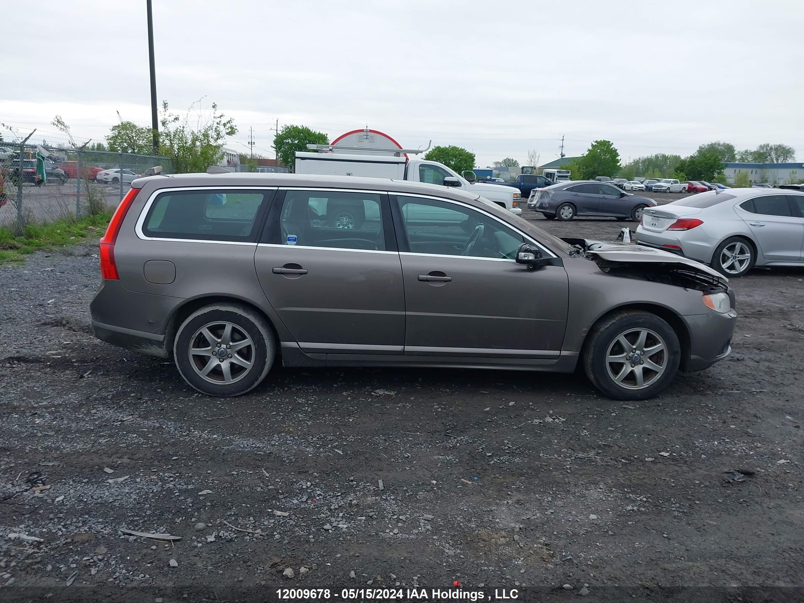 Photo 12 VIN: YV1982BW1A1155269 - VOLVO V70 