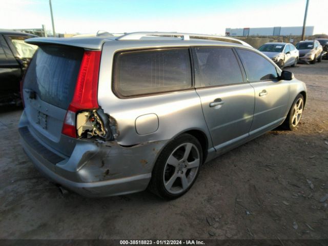 Photo 3 VIN: YV1982BW9A1152426 - VOLVO V70 