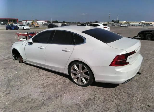 Photo 2 VIN: YV1A22MK6H1010697 - VOLVO S90 