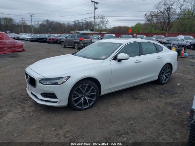 Photo 1 VIN: YV1A22MK7H1016332 - VOLVO S90 