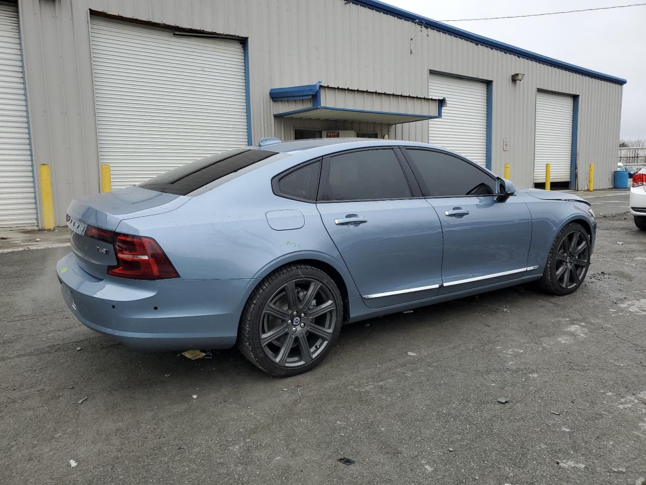 Photo 2 VIN: YV1A22ML9H1000724 - VOLVO S90 