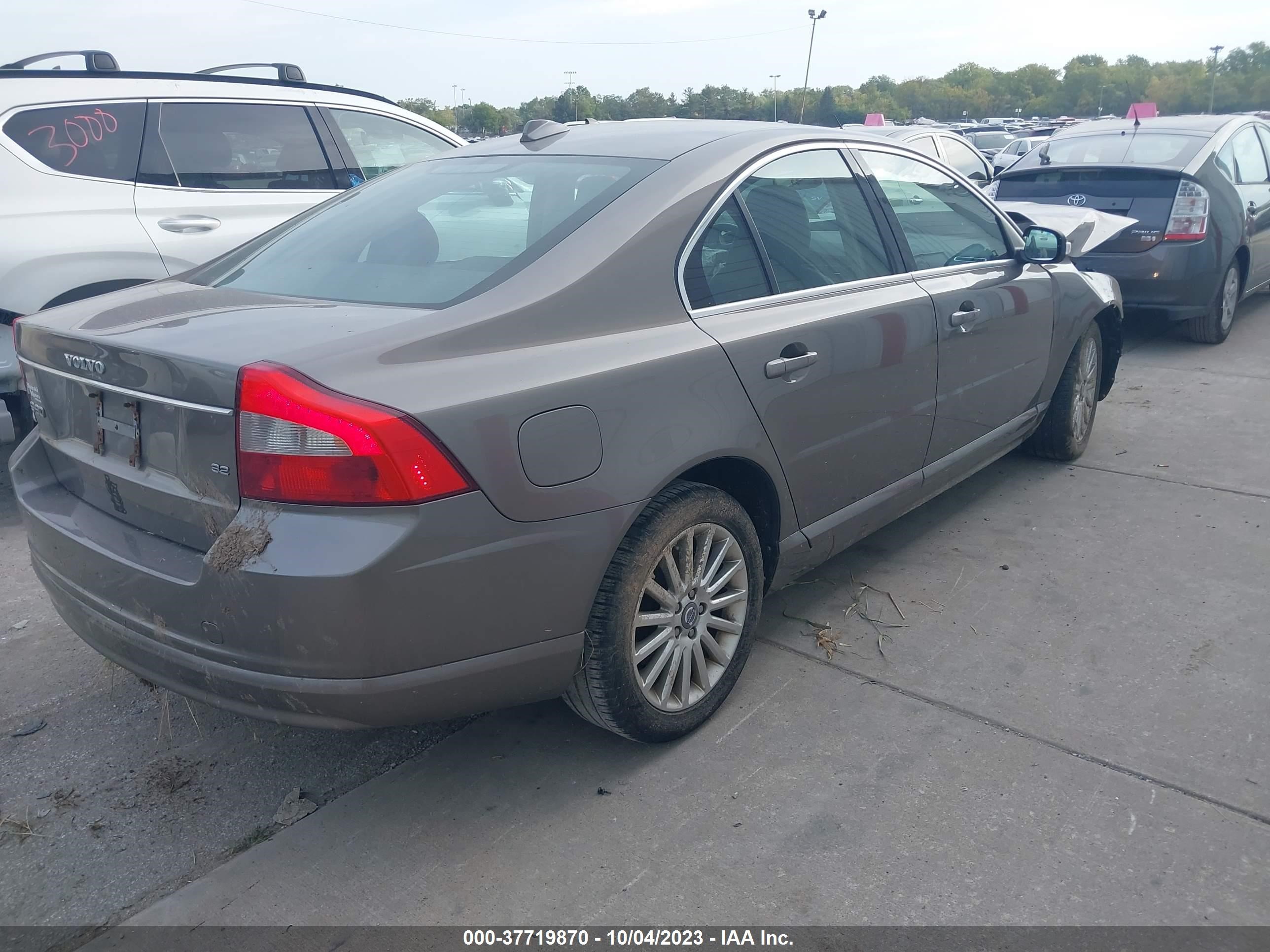 Photo 3 VIN: YV1AS982881060407 - VOLVO S80 