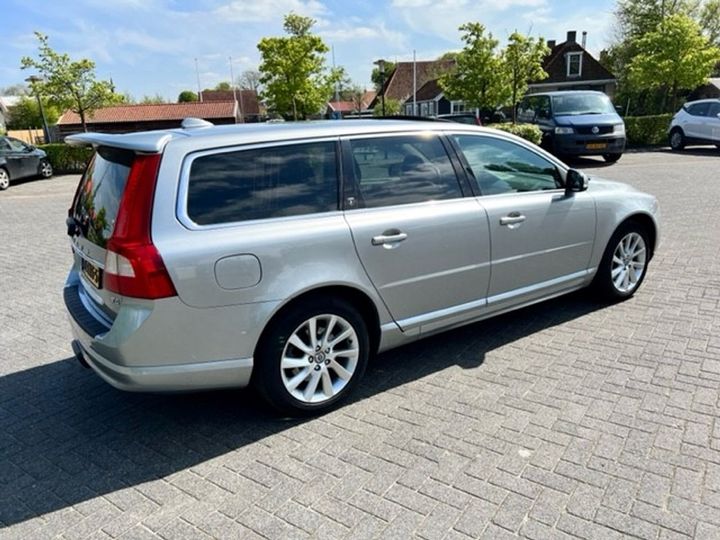 Photo 3 VIN: YV1BW48HBC1239515 - VOLVO V70 