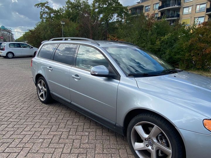 Photo 4 VIN: YV1BW565181039260 - VOLVO V70 