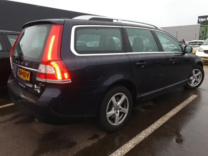 Photo 2 VIN: YV1BW7381G1371876 - VOLVO V70 