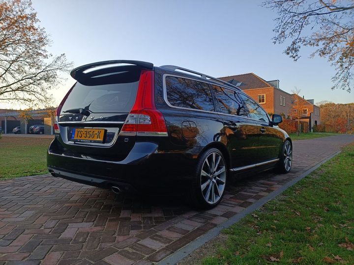 Photo 3 VIN: YV1BW8250F1319184 - VOLVO V70 